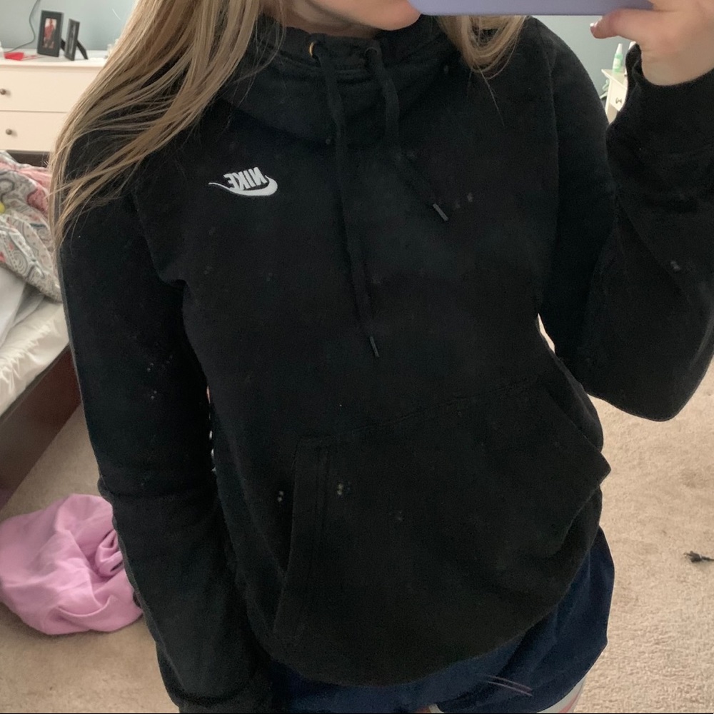 Black Nike hoodie